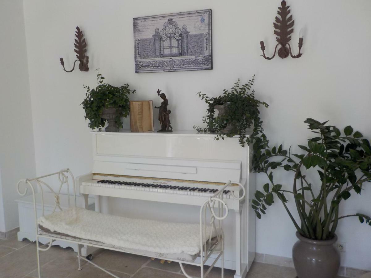Bed and Breakfast La Pastorale Vinneuf Екстер'єр фото